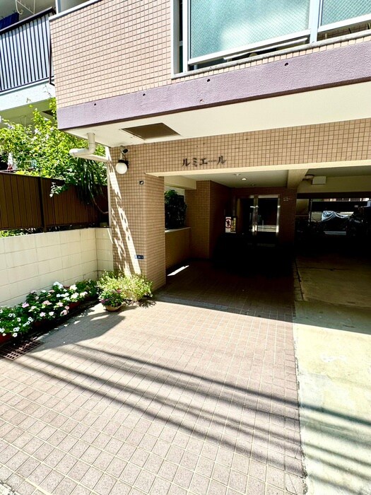 物件外観写真6　(外観写真)