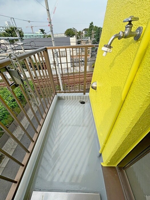 物件内観写真11　(洗濯機置場)