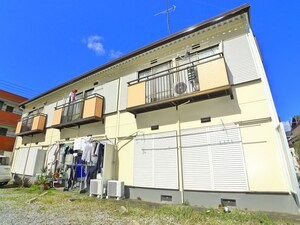 ミヤタハイツ外観写真