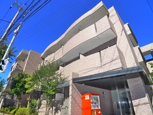 グリュック外観写真