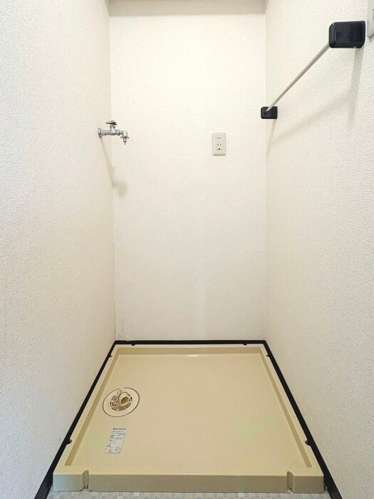 物件内観写真22　(洗濯機置場)