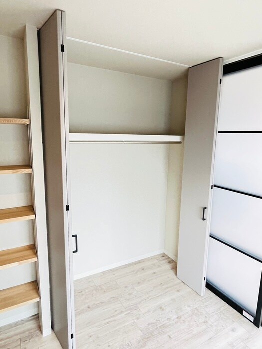 物件内観写真11　(収納)