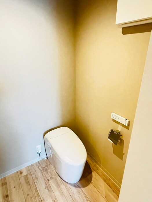 物件内観写真14　(トイレ)