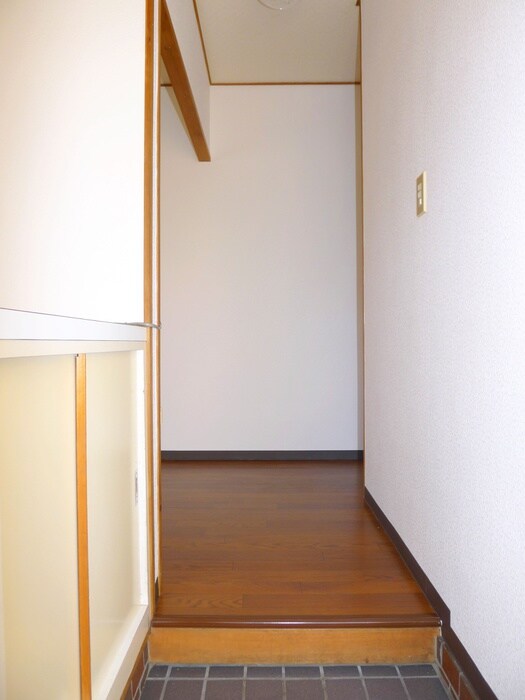 物件内観写真21　(玄関)