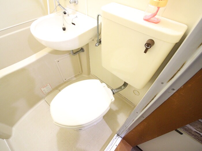 物件内観写真12　(トイレ)