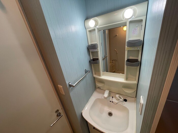 物件内観写真13　(洗面)