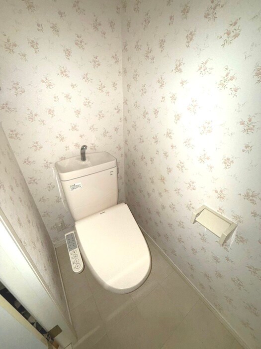 物件内観写真13　(トイレ)