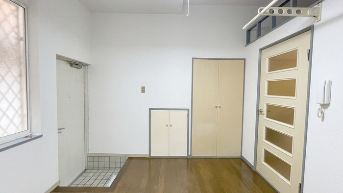 物件内観写真9　(居室)