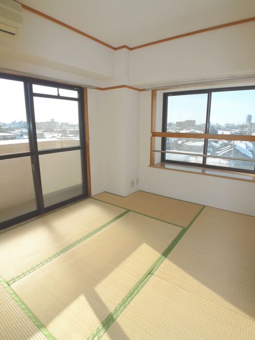 物件内観写真10　(内観写真)