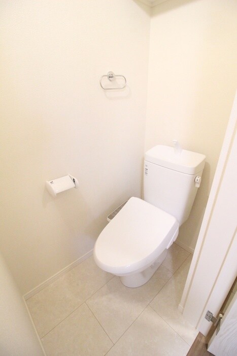 物件内観写真15　(トイレ)