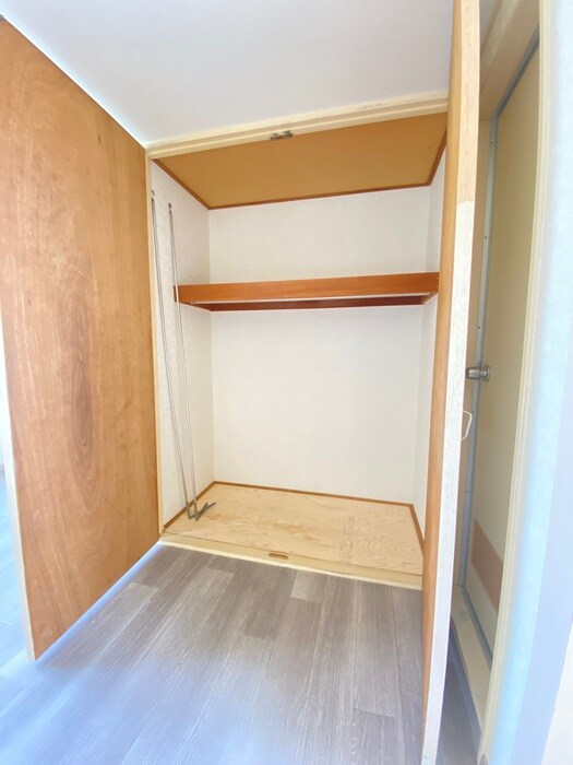 物件内観写真11　(収納)
