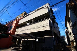 メゾン・ドゥ・金子外観写真