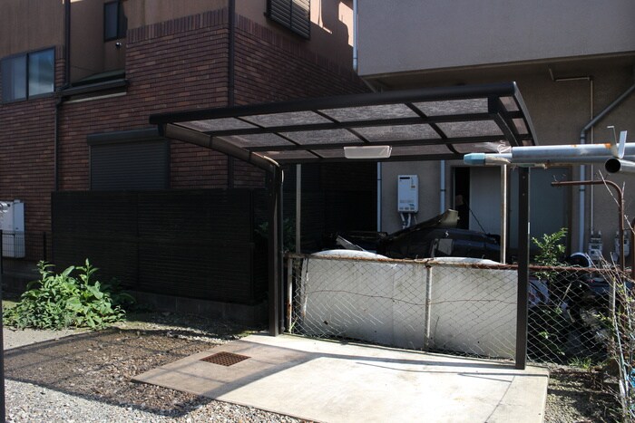 物件外観写真2　(駐輪場)