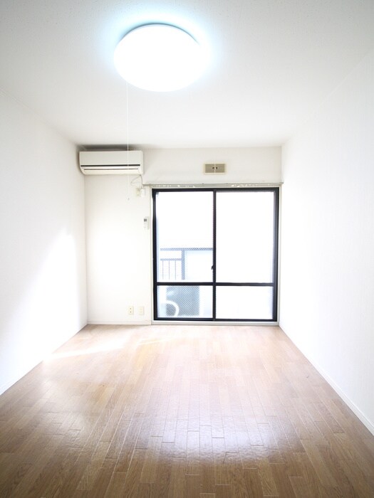 物件内観写真18　(居室)