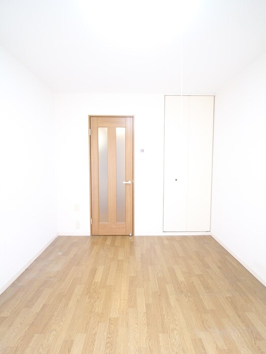 物件内観写真19　(居室)