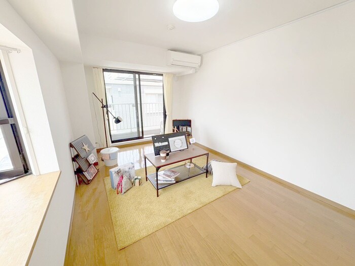 物件内観写真8　(居室)