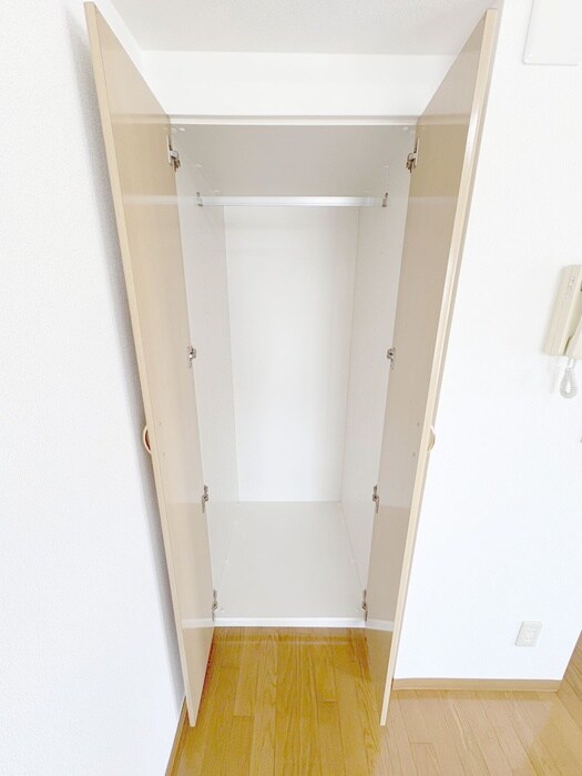 物件内観写真11　(収納)