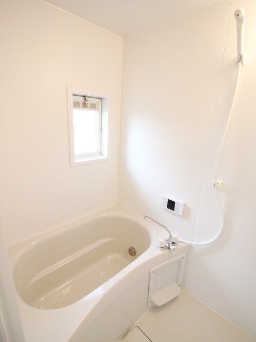 物件内観写真10　(バス／シャワールーム等)