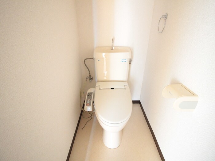 物件内観写真7　(トイレ)