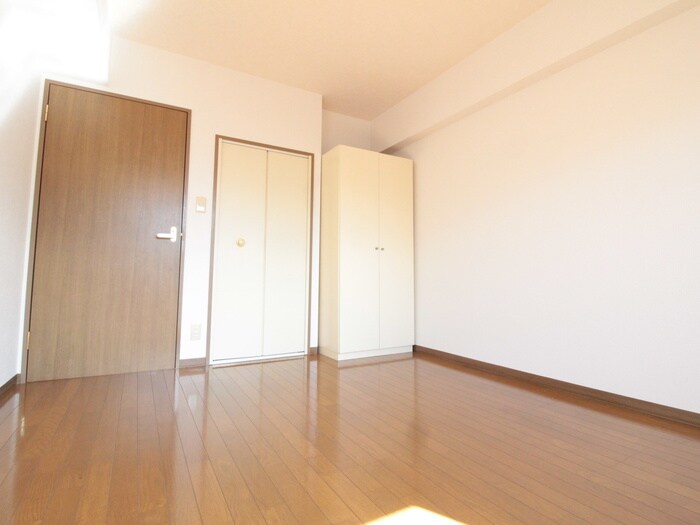 物件内観写真13　(居室)