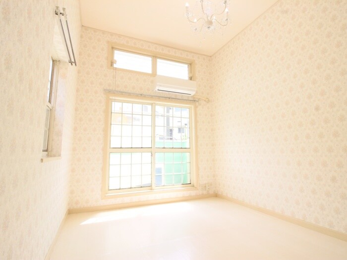 物件内観写真9　(居室)