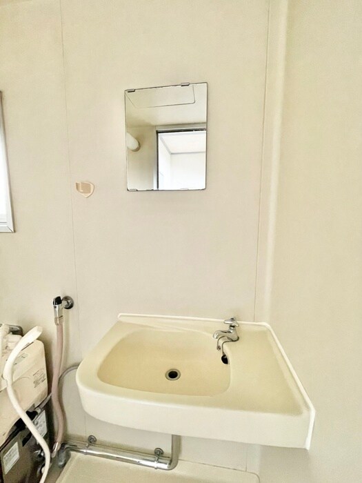 物件内観写真10　(洗面)