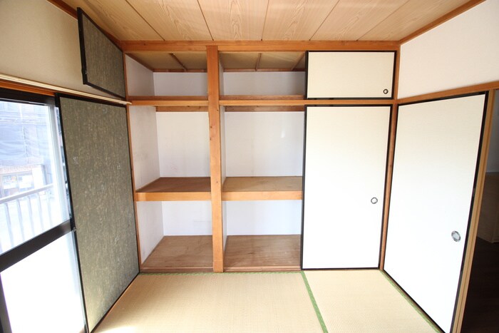 物件内観写真15　(収納)