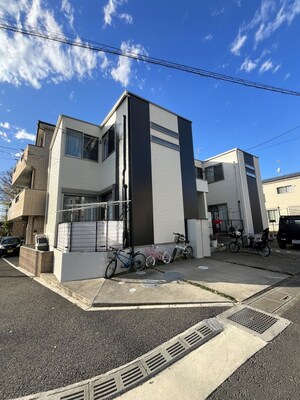 ハイムフローラ東川口　B棟外観写真