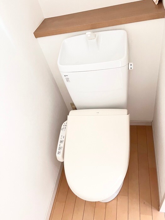 物件内観写真11　(トイレ)