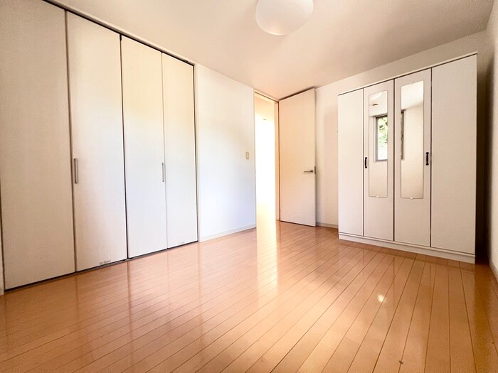 物件内観写真19　(居室)