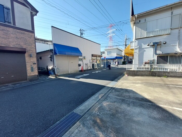 物件外観写真6　(周辺環境)