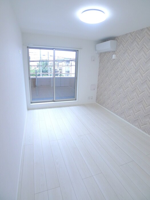 物件内観写真14　(居室)