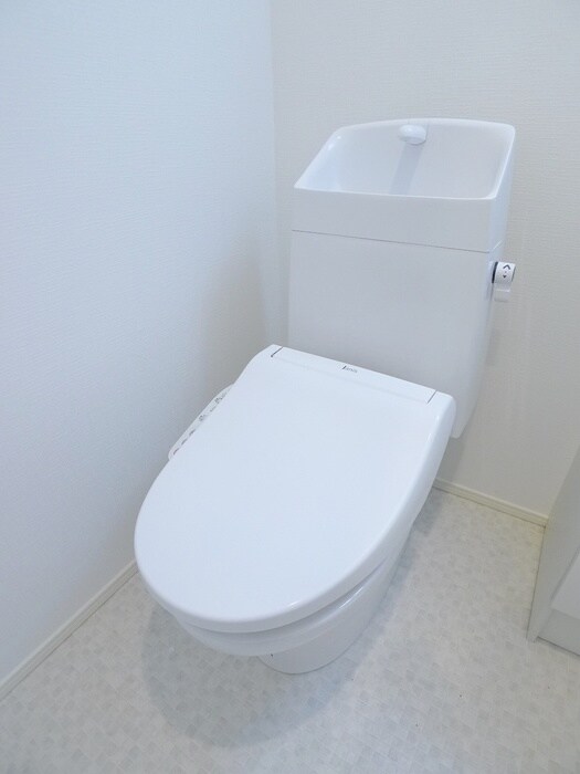 物件内観写真15　(トイレ)