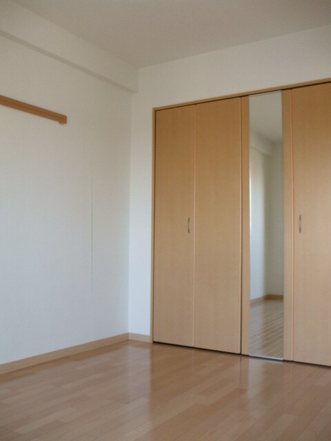 物件内観写真15　(居室)