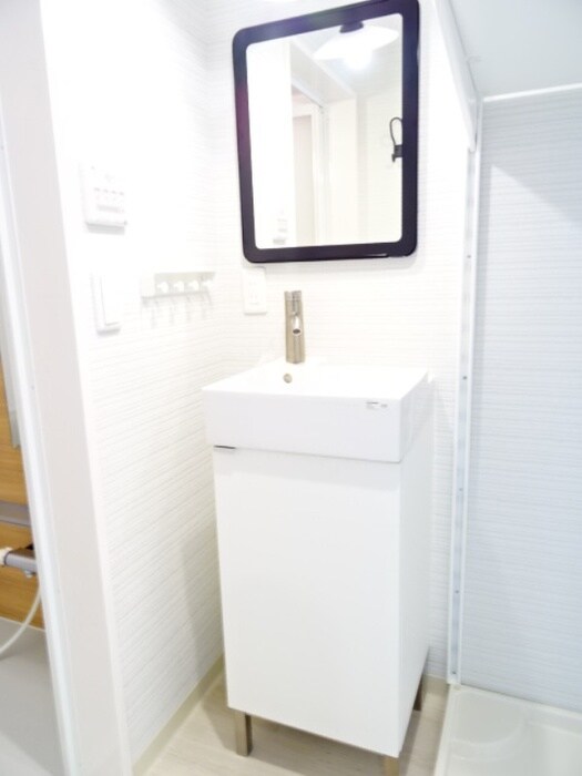 物件内観写真7　(洗面)