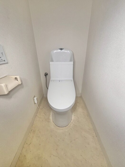 物件内観写真10　(トイレ)