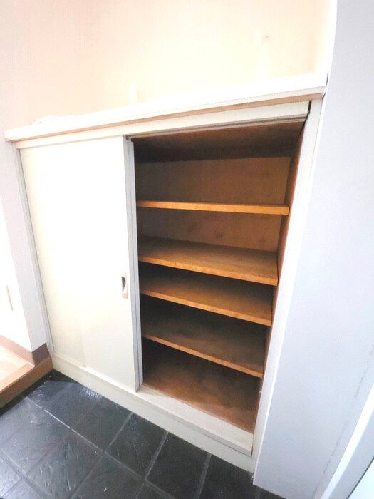 物件内観写真17　(靴箱)