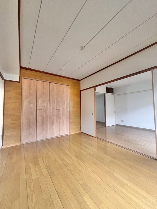 物件内観写真21　(居室)