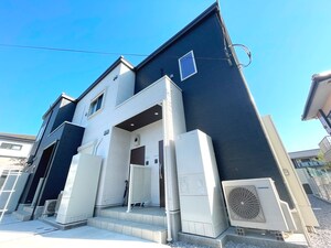 アニヴェルセル外観写真