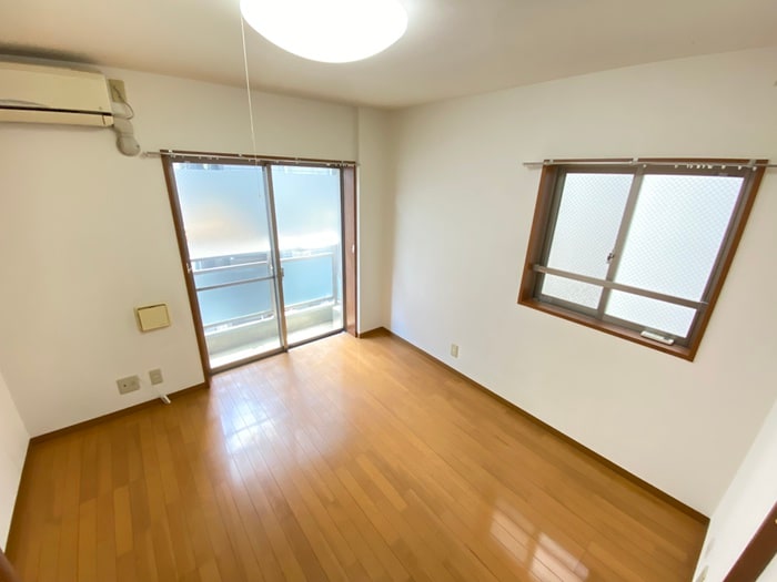 物件内観写真8　(居室)