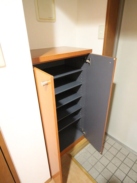 物件内観写真15　(収納)