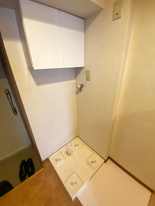 物件内観写真20　(洗濯機置場)