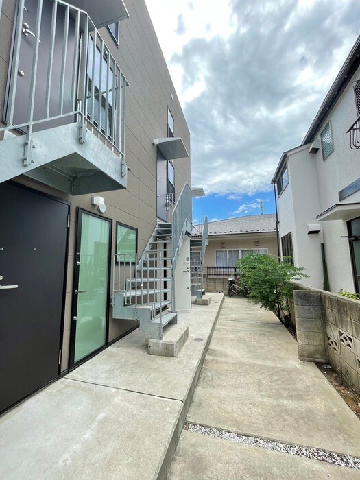 物件外観写真6　(駐輪場)