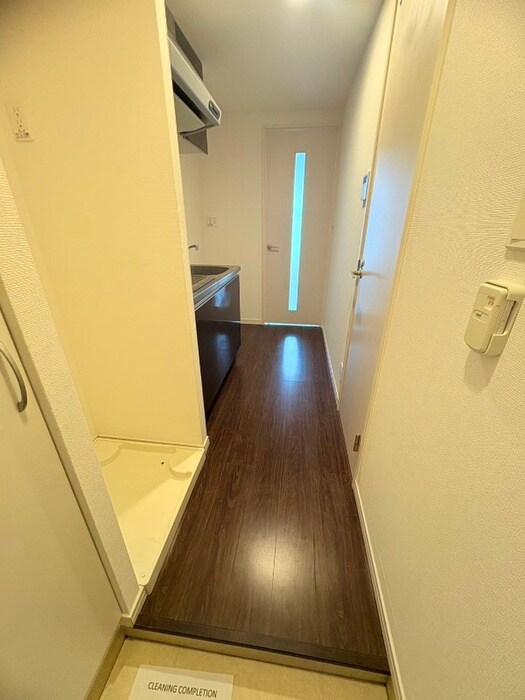 物件内観写真19　(廊下)