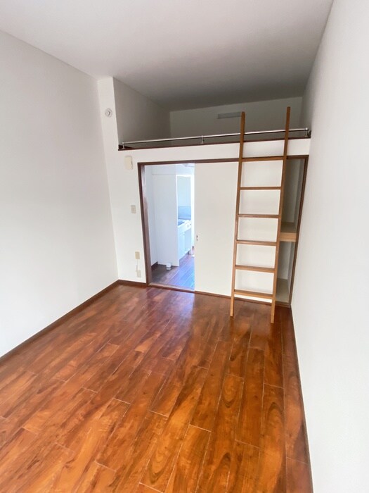 物件内観写真10　(居室)