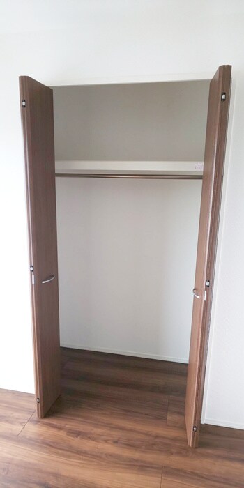 物件内観写真13　(収納)