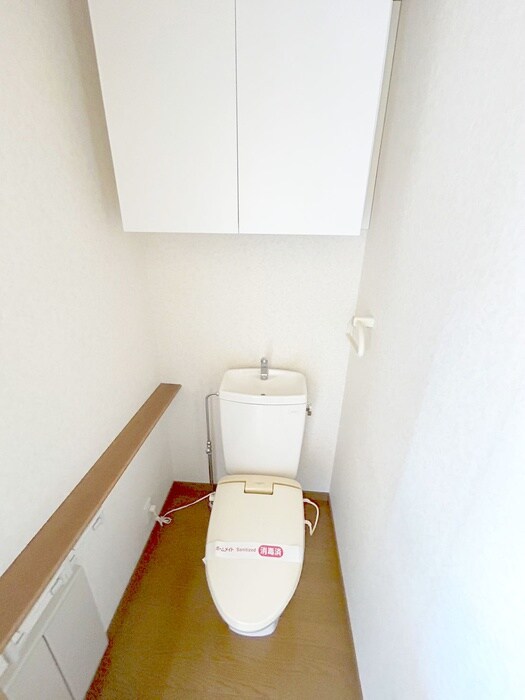 物件内観写真14　(トイレ)