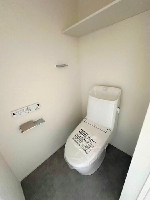 物件内観写真10　(トイレ)