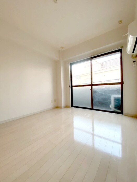 物件内観写真8　(内観写真)