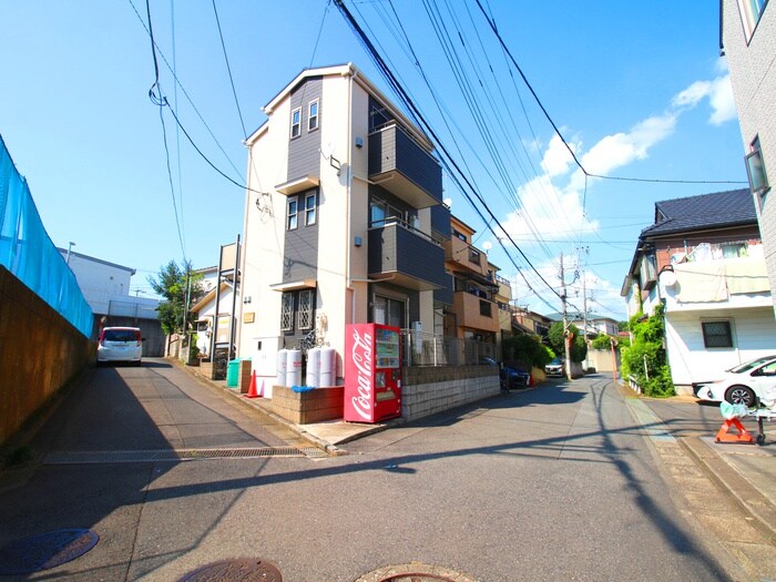 物件外観写真4　(周辺環境)